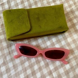 CRAP EYEWEAR X EMMA CHAMBERLAIN - The Oliver Sunglasses! 🌸